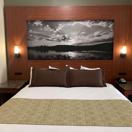 Best Western Plus Oklahoma City Yukon Exterior photo