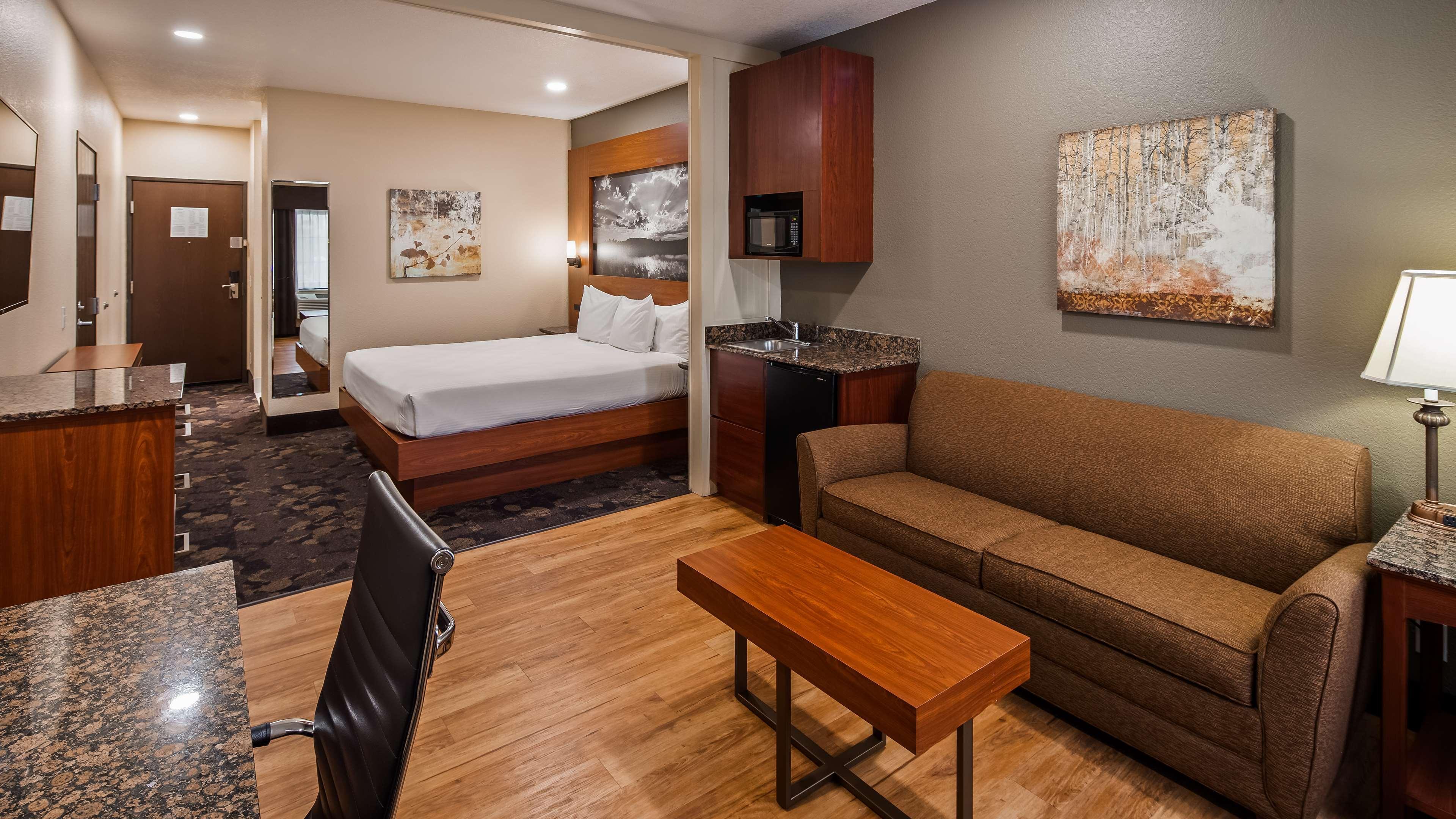 Best Western Plus Oklahoma City Yukon Exterior photo