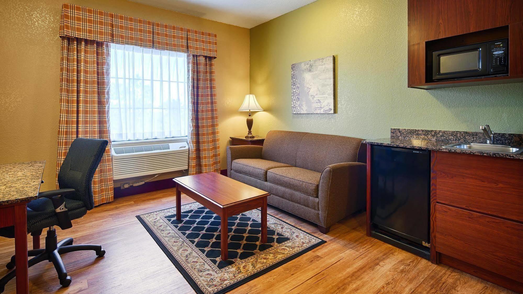 Best Western Plus Oklahoma City Yukon Exterior photo
